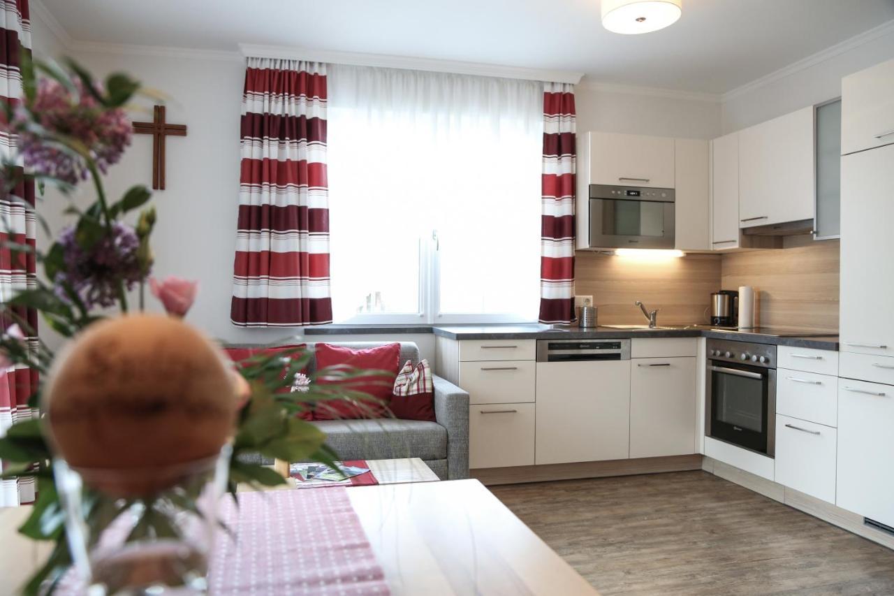 Appartments Am Esslgut Haus im Ennstal Eksteriør bilde