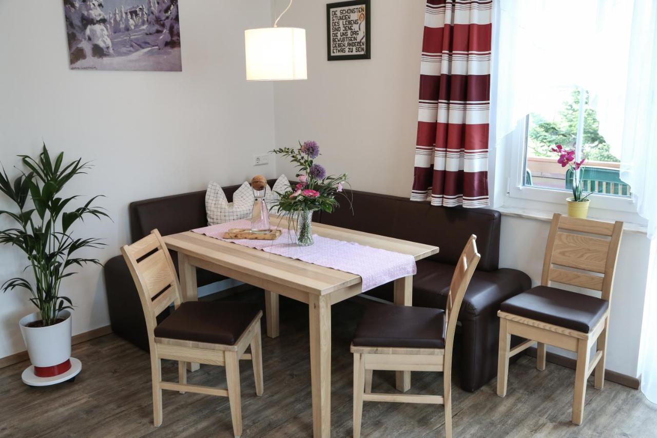 Appartments Am Esslgut Haus im Ennstal Eksteriør bilde